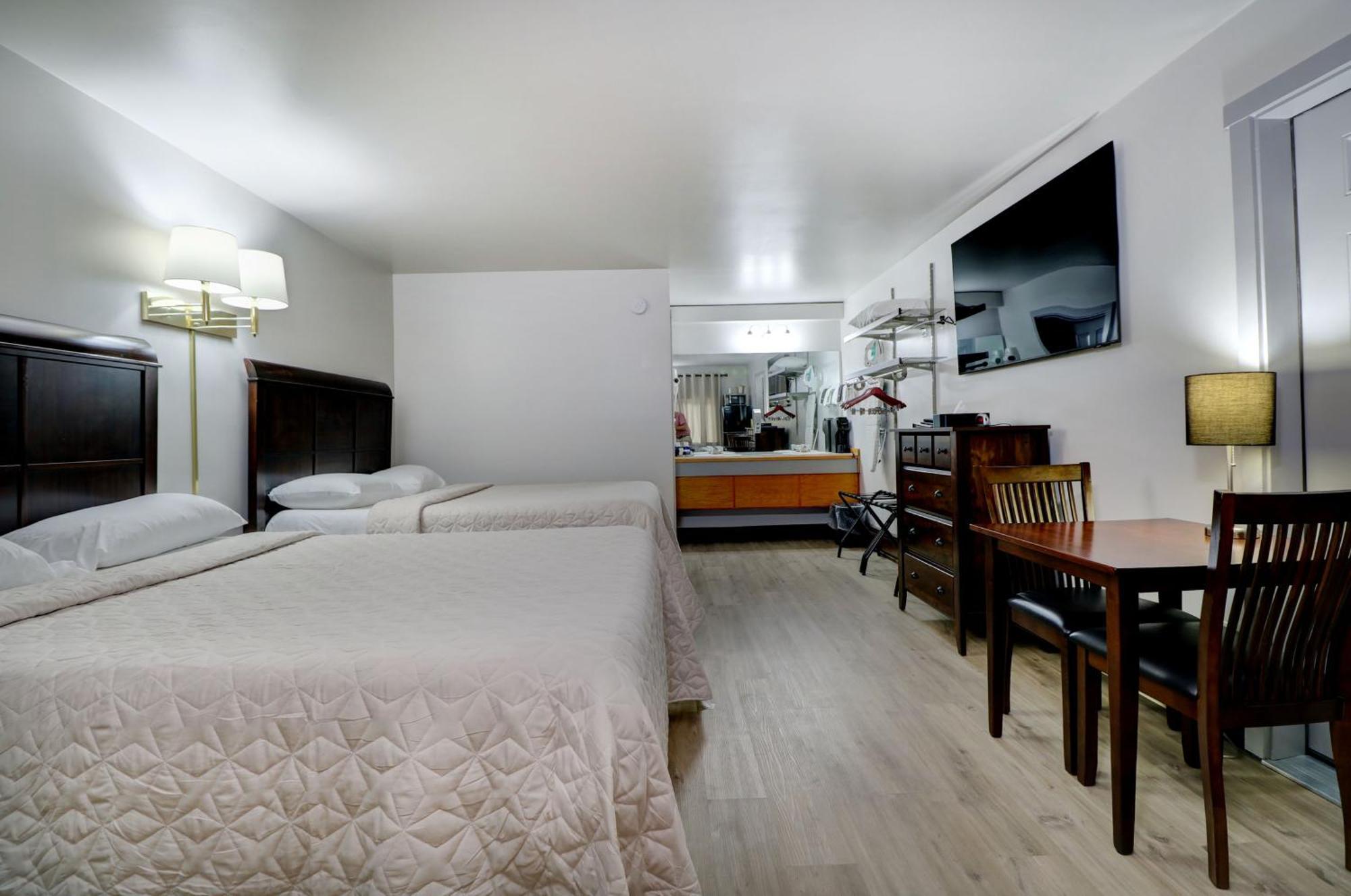 Canaan Motel Екстериор снимка